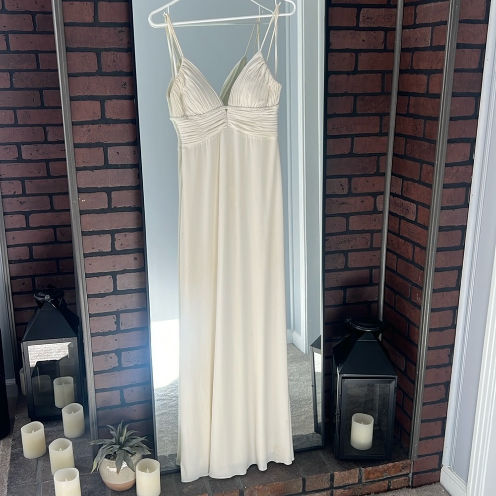 Nicole Miller Platinum White Gown